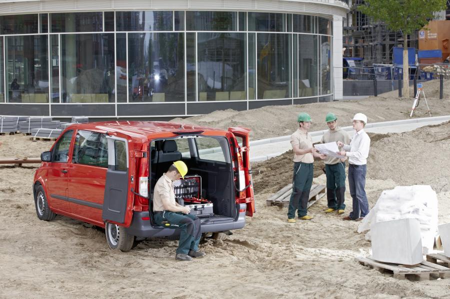  Mercedes-Benz Vito 2011 года  (фото 57 из 78)